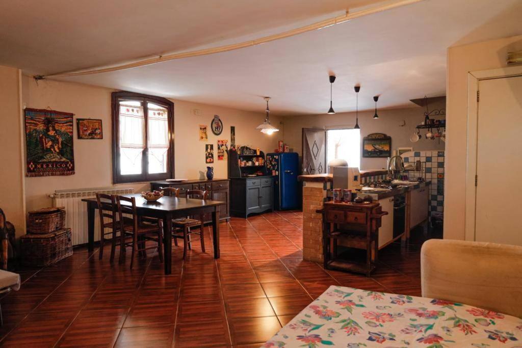 La Casa Sul Lago Di Napoli Lago Patria Luaran gambar