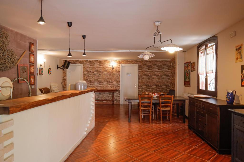 La Casa Sul Lago Di Napoli Lago Patria Luaran gambar