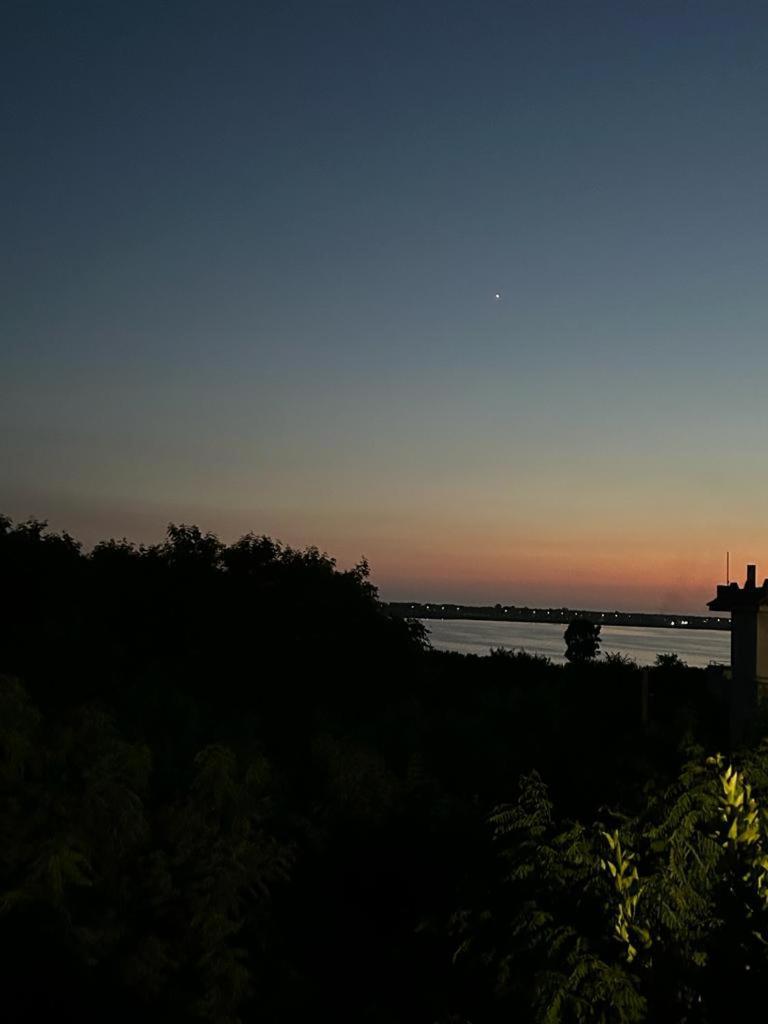 La Casa Sul Lago Di Napoli Lago Patria Luaran gambar
