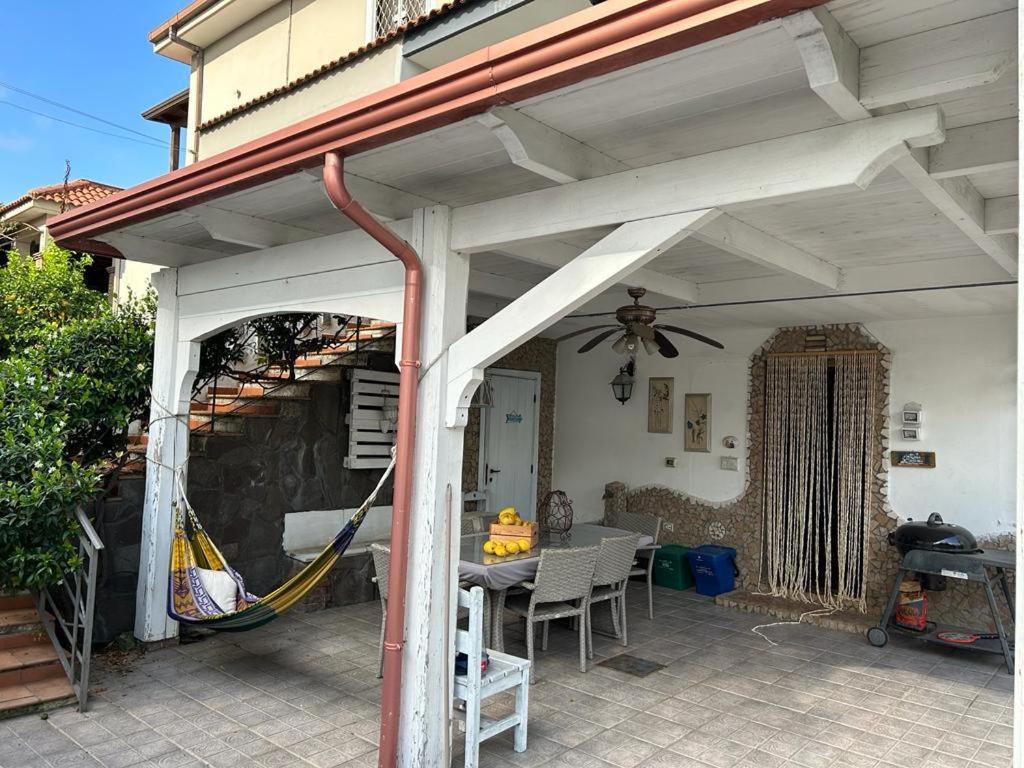 La Casa Sul Lago Di Napoli Lago Patria Luaran gambar